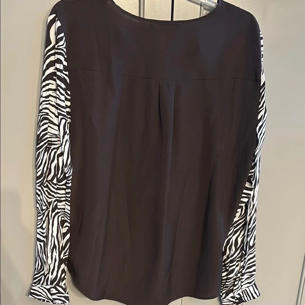 NWT Women’s Large Blouse Michael Kors Brown and White Long Sleeve Zebra Print